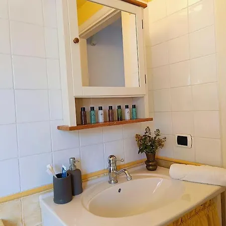 Casa Del Bosco Bed & Breakfast 3*