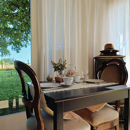 Casa Del Bosco Bed & Breakfast *